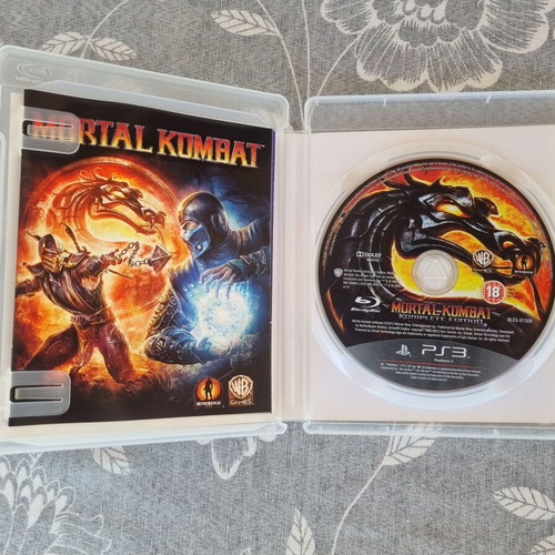 Mortal Kombat Komplete Edition PS3 like new fighting game