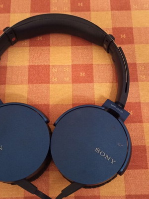 Sony μπλε ενσύρματα ακουστικά μεταχειρισμένα με πρόβλημα λειτουργίας