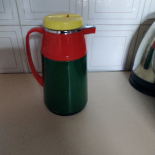 Special glass thermos used 1 liter with valve