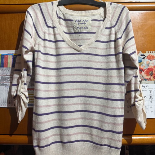 Bershka blouse 3/4 sleeves like new, striped purple and pink