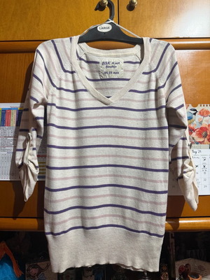 Bershka blouse 3/4 sleeves like new, striped purple and pink