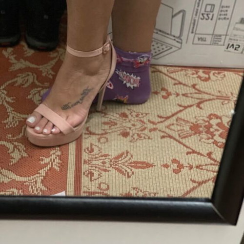 Sante nude pink sandals size 40