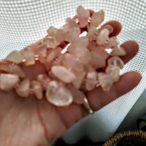 Necklace pink quartz new, length 53 cm