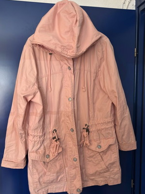 Pink jacket with pockets Gina Belloti like new
