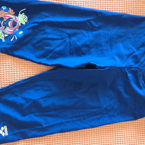 Arena UV swim shorts boy size 8-9 years like new, blue