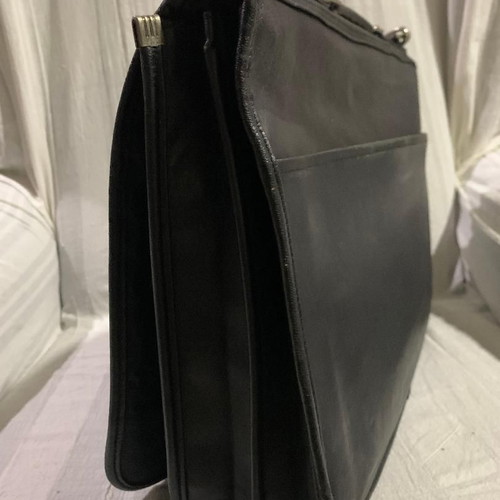 Delsey professional laptop bag used for 15'' laptop with shoulder strap