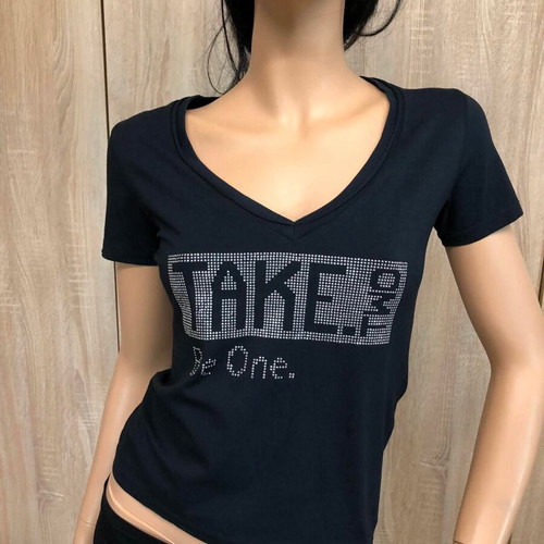 T-shirt *TAKE *.