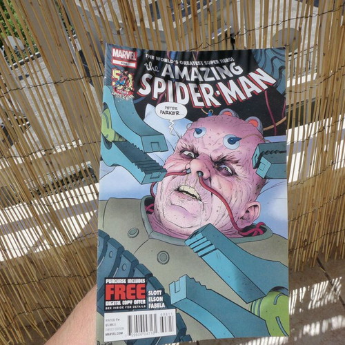 The Amazing Spider-Man issues 696, 698, 699 like new