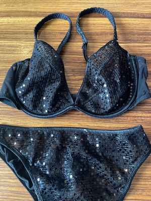 Wonderbra set new