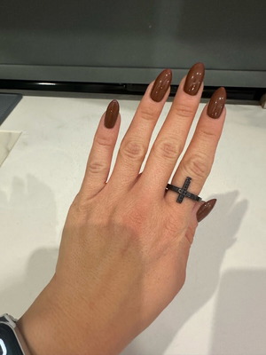 Folli Follie ring No54 like new, black