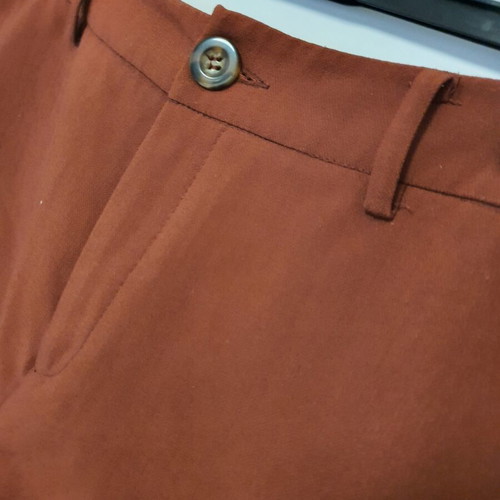 Shorts red-brown size L like new