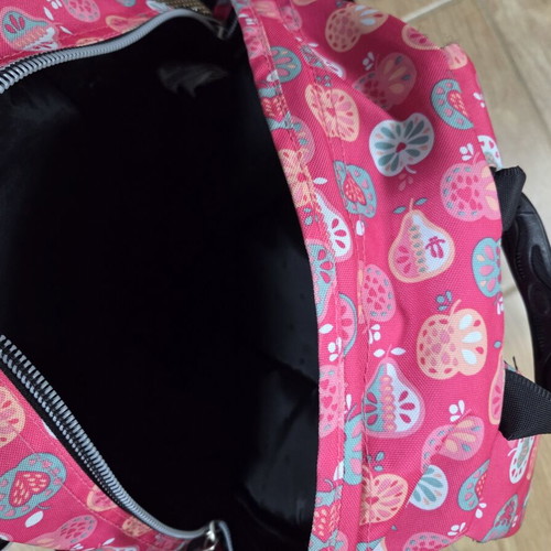 Totto pink children's backpack like new