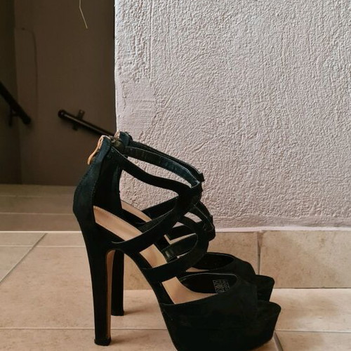 Migato sandals like new, black, size 37