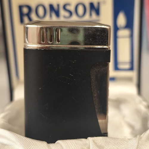 Ronson Electronic vintage lighter mint condition