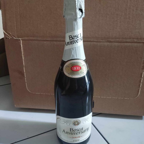 Old sealed champagne