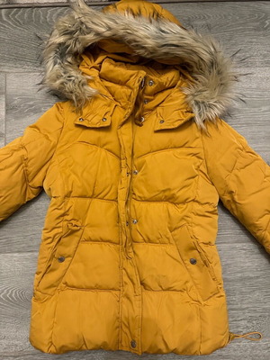 Μπουφάν Bershka κίτρινο σαν καινούργιο, μέγεθος S