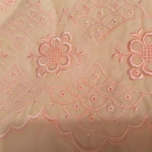 Vintage double bed bridal cover like new, pink-salmon with floral embroidery