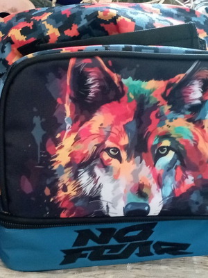 Ισοθερμικό τσαντάκι φαγητού no Fear Colored Wolf 21x20x15cm 5lt καινούργιο
