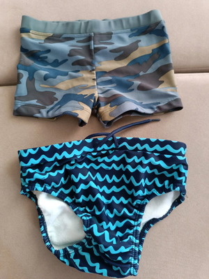 Swimwear used, pack of 2 pieces for children up to 3 years
