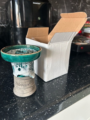 Hookain Lesh Lip hookah bowl like new, large tobacco capacity