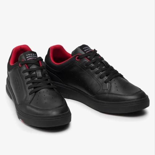 Tommy Hilfiger men's leather sneakers like new, black, size 45