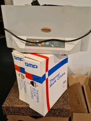 Prima 12 laminator like new with 2 bookbinding boxes