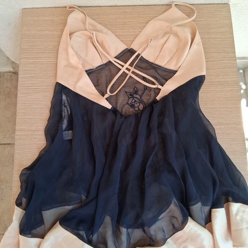 Victoria's Secret Babydoll slip used, beige and dark blue, size S