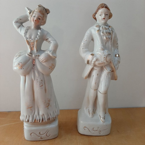 Vintage porcelain couple from Japan like new