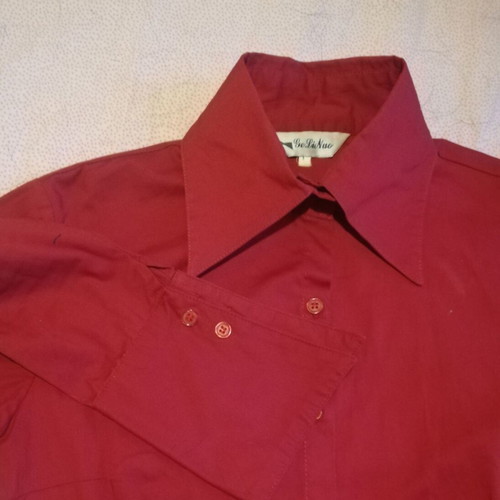 Red shirt like new, size M