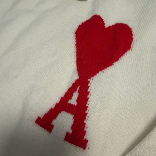 Ami crew neck hoodie size M new, white