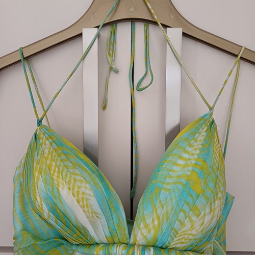Midi asymmetric dress like new, green, size small