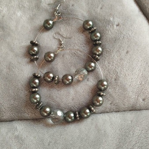 Earrings like new, beautiful design