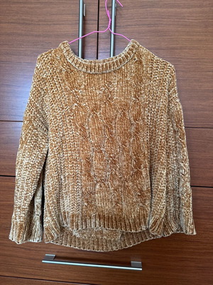 Brave Soul thick sweater used, mustard gold color, size S