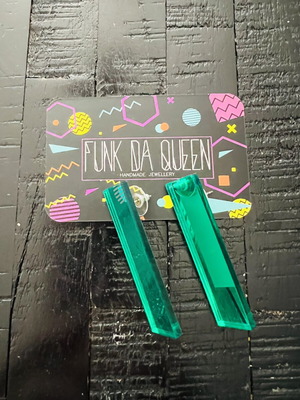 Funk Da Queen Earrings plexiglass green like new