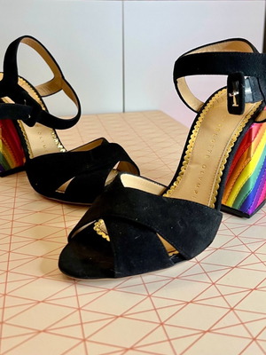 Πέδιλα Charlotte Olympia rainbow καινούργια, νούμερο 37