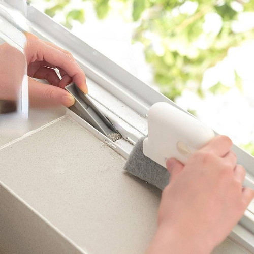 Anamesokatharistiri new cleaning tool for narrow spaces