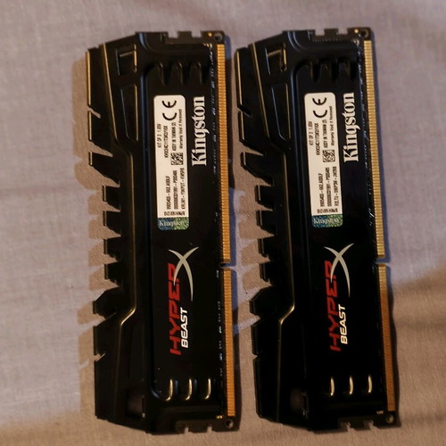 I7 2600k used with 16GB DDR3 Hype X Beast RAM, 120GB SSD, 250GB HDD