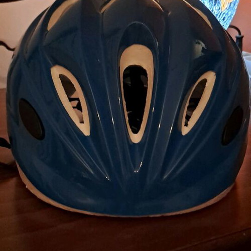 Children's helmet and knee and elbow protectors brand new