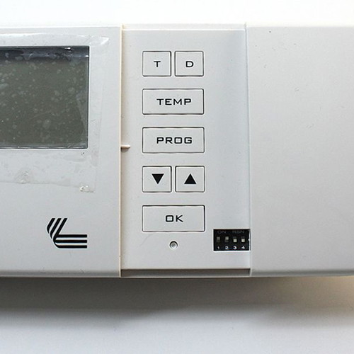 Auraton 2025 digital room thermostat like new