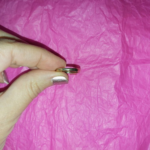 Monopetro ring fo-bijou like new, gold color