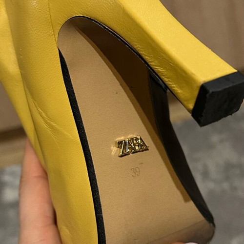 Zara leather boots used, size 39, black and yellow