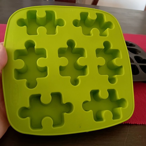 Silicone Ice Cube Trays pack of 2, green and black, like new, IKEA