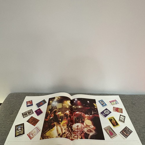 Sanatana Viva Santana rock album used, 3 discs with booklet