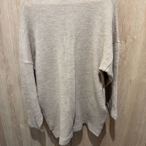 Enzzo long knitted cardigan size M beige like new