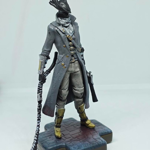 Bloodborne Totaku Collection Hunter action figure like new