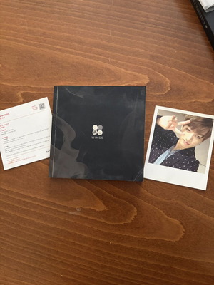 BTS Wings Album like new with Jungkook Polaroid
