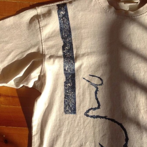 T-shirt white hand printed, like new, size L