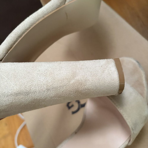 Beige suede platform pumps with thick heel size 41 used