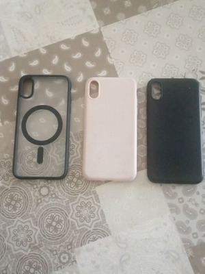 iPhone XS cases like new