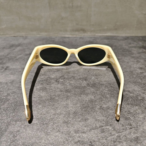 Jacquemus Sunglasses, New 250 The Sera sunglasses by JACQUEMUS | Official website main image 4